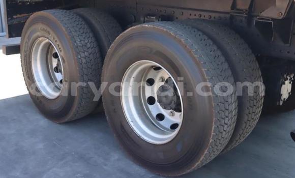 Acheter Occasion Utilitaire Mitsubishi Fuso Blanc à Lusaka, Zambie Acheter Occasion Utilitaire Mitsubishi Fuso Blanc à Lusaka, Zambie