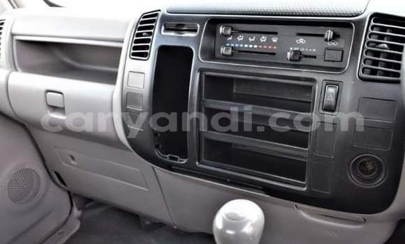 Acheter Occasion Utilitaire Toyota Dyna Blanc à Lusaka, Zambie Acheter Occasion Utilitaire Toyota Dyna Blanc à Lusaka, Zambie