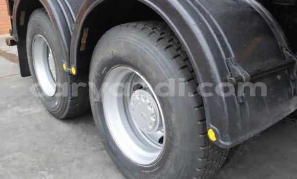 Acheter Occasion Utilitaire Iveco Cargo Blanc à Ndola, Zambie Acheter Occasion Utilitaire Iveco Cargo Blanc à Ndola, Zambie