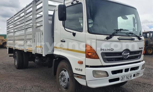 Buy Used Hino 300 Series White Truck in Lusaka in Zambia Buy Used Hino 300 Series White Truck in Lusaka in Zambia