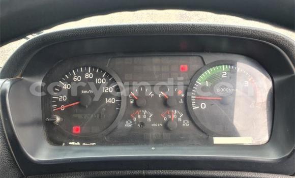 Acheter Occasion Utilitaire Hino 300 Series Blanc à Lusaka, Zambie Acheter Occasion Utilitaire Hino 300 Series Blanc à Lusaka, Zambie