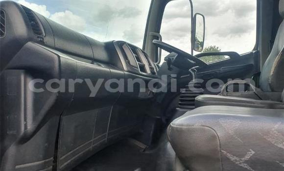 Acheter Occasion Utilitaire Hino 300 Series Blanc à Lusaka, Zambie Acheter Occasion Utilitaire Hino 300 Series Blanc à Lusaka, Zambie