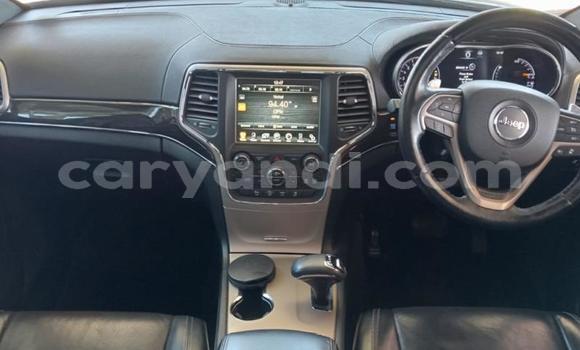 Acheter Occasion Voiture Jeep Grand Cherokee Blanc à Lusaka, Zambie Acheter Occasion Voiture Jeep Grand Cherokee Blanc à Lusaka, Zambie