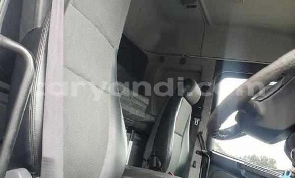 Acheter Occasion Utilitaire Scania R420 Blanc à Lusaka, Zambie Acheter Occasion Utilitaire Scania R420 Blanc à Lusaka, Zambie