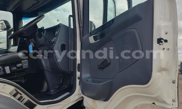 Acheter Occasion Utilitaire Scania R420 Blanc à Lusaka, Zambie Acheter Occasion Utilitaire Scania R420 Blanc à Lusaka, Zambie