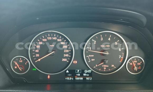 Acheter Occasion Voiture BMW 3–Series Blanc à Lusaka, Zambie Acheter Occasion Voiture BMW 3–Series Blanc à Lusaka, Zambie