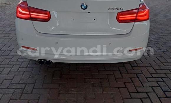 Acheter Occasion Voiture BMW 3–Series Blanc à Lusaka, Zambie Acheter Occasion Voiture BMW 3–Series Blanc à Lusaka, Zambie