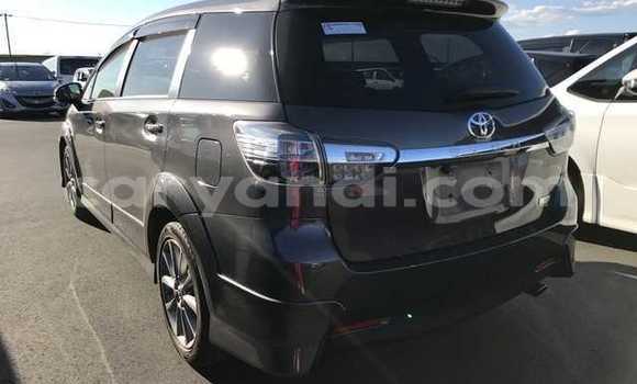 Acheter Occasion Voiture Toyota Wish Gris à Livingstone, Zambie Acheter Occasion Voiture Toyota Wish Gris à Livingstone, Zambie