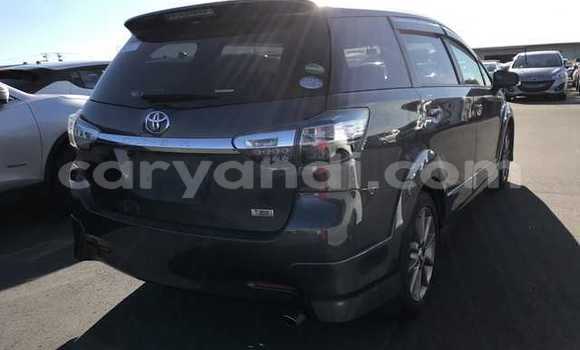 Acheter Occasion Voiture Toyota Wish Gris à Livingstone, Zambie Acheter Occasion Voiture Toyota Wish Gris à Livingstone, Zambie