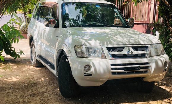 Buy Used Mitsubishi Pajero White Car in Lusaka in Zambia Buy Used Mitsubishi Pajero White Car in Lusaka in Zambia