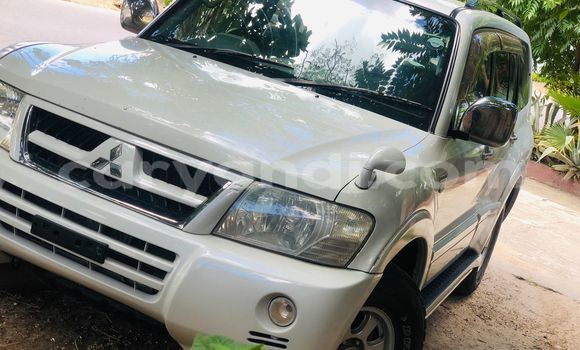 Buy Used Mitsubishi Pajero White Car in Lusaka in Zambia Buy Used Mitsubishi Pajero White Car in Lusaka in Zambia