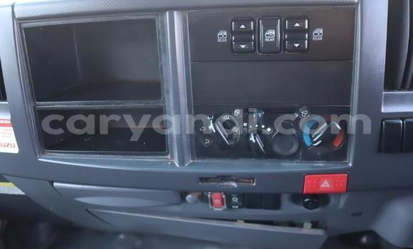 Acheter Occasion Utilitaire Isuzu FTR 850 Blanc à Lusaka, Zambie Acheter Occasion Utilitaire Isuzu FTR 850 Blanc à Lusaka, Zambie