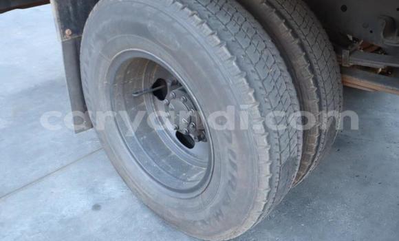 Acheter Occasion Utilitaire Isuzu FTR 850 Blanc à Lusaka, Zambie Acheter Occasion Utilitaire Isuzu FTR 850 Blanc à Lusaka, Zambie