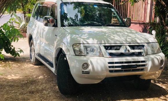 Tenga Tsaru Mitsubishi Pajero Zvimwe Mota in Lusaka in Zambia Tenga Tsaru Mitsubishi Pajero Zvimwe Mota in Lusaka in Zambia