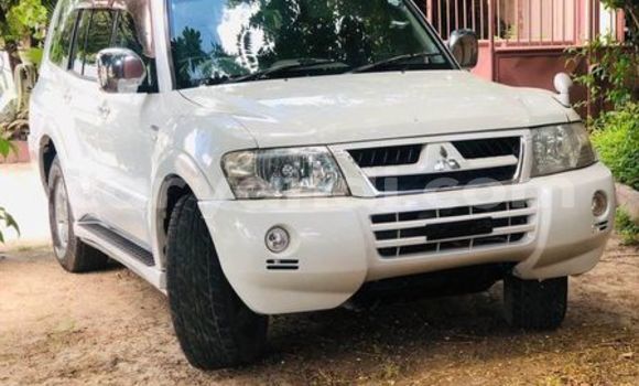 Tenga Tsaru Mitsubishi Pajero Zvimwe Mota in Lusaka in Zambia Tenga Tsaru Mitsubishi Pajero Zvimwe Mota in Lusaka in Zambia