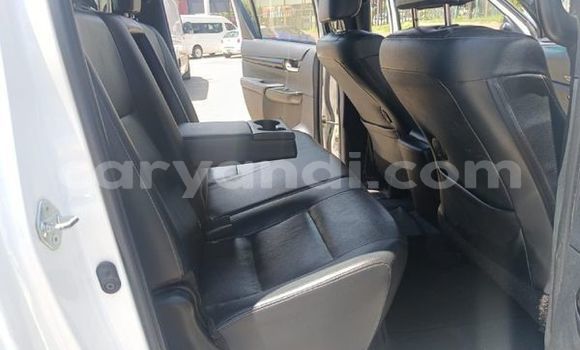 Tenga Tsaru Toyota Hilux Chena Mota in Lusaka in Zambia Tenga Tsaru Toyota Hilux Chena Mota in Lusaka in Zambia