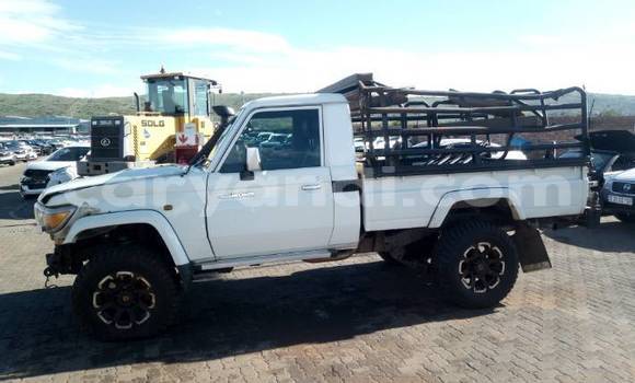 Tenga Tsaru Toyota Land Cruiser Chena Mota in Lusaka in Zambia Tenga Tsaru Toyota Land Cruiser Chena Mota in Lusaka in Zambia