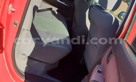 Tenga Tsaru Toyota Hilux Tsvuku Mota in Kitwe in Zambia Tenga Tsaru Toyota Hilux Tsvuku Mota in Kitwe in Zambia