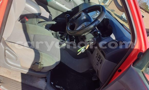 Tenga Tsaru Toyota Hilux Tsvuku Mota in Kitwe in Zambia Tenga Tsaru Toyota Hilux Tsvuku Mota in Kitwe in Zambia