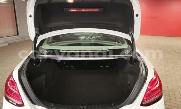 Tenga Tsaru Mercedes-Benz C-Classe Chena Mota in Chingola in Zambia Tenga Tsaru Mercedes-Benz C-Classe Chena Mota in Chingola in Zambia