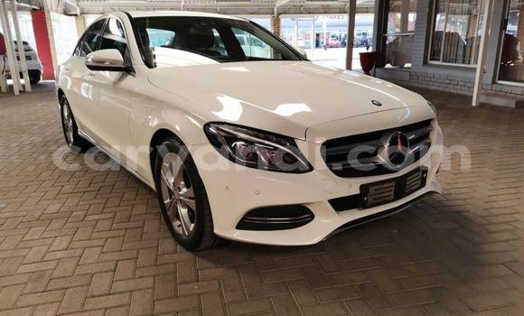 Tenga Tsaru Mercedes-Benz C-Classe Chena Mota in Chingola in Zambia Tenga Tsaru Mercedes-Benz C-Classe Chena Mota in Chingola in Zambia