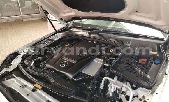 Tenga Tsaru Mercedes-Benz C-Classe Chena Mota in Chingola in Zambia Tenga Tsaru Mercedes-Benz C-Classe Chena Mota in Chingola in Zambia