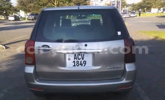 Acheter Occasion Voiture Toyota Raum Autre à Lusaka, Zambie Acheter Occasion Voiture Toyota Raum Autre à Lusaka, Zambie