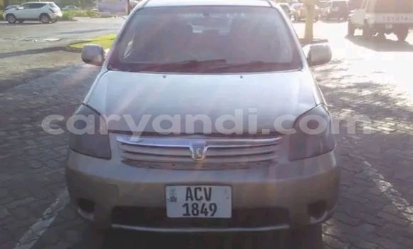 Acheter Occasion Voiture Toyota Raum Autre à Lusaka, Zambie Acheter Occasion Voiture Toyota Raum Autre à Lusaka, Zambie