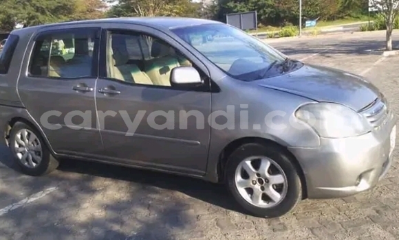 Acheter Occasion Voiture Toyota Raum Autre à Lusaka, Zambie Acheter Occasion Voiture Toyota Raum Autre à Lusaka, Zambie