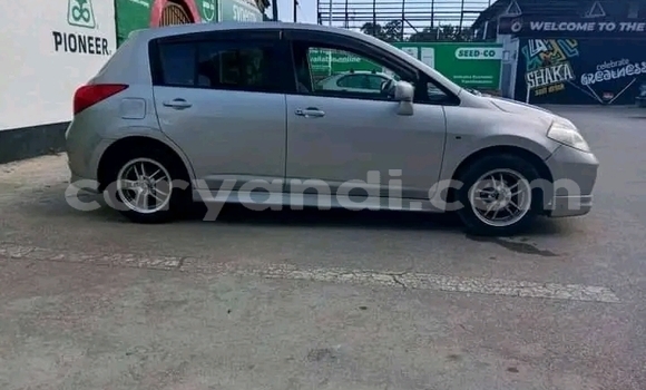 Acheter Occasion Voiture Nissan Tiida Autre à Lusaka, Zambie Acheter Occasion Voiture Nissan Tiida Autre à Lusaka, Zambie