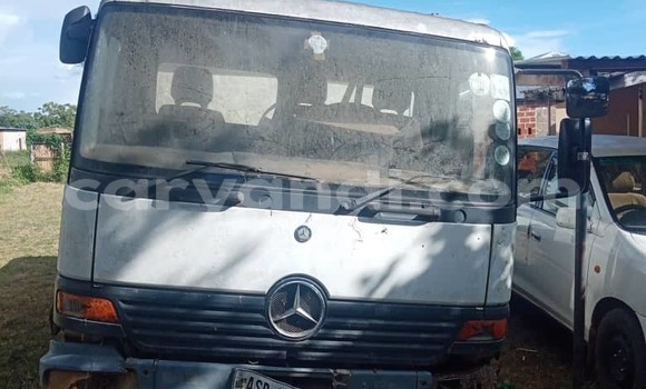 Buy Used Mercedes–Benz Atego White Truck in Nchelenge in Luapala
