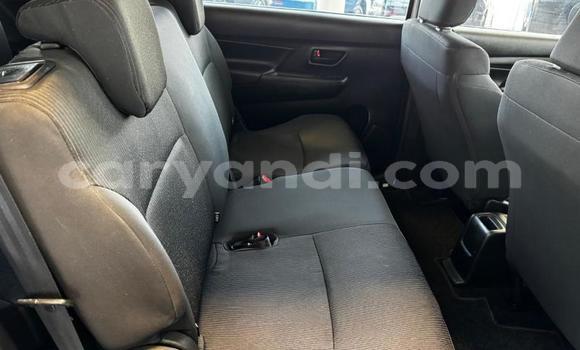 Buy Used Suzuki Ertiga White Car in Solwezi in North-Western Buy Used Suzuki Ertiga White Car in Solwezi in North-Western