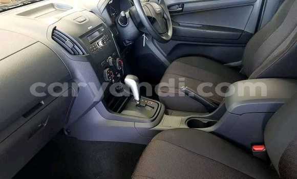 Tenga Tsaru Isuzu D–MAX Chena Mota in Lusaka in Zambia Tenga Tsaru Isuzu D–MAX Chena Mota in Lusaka in Zambia