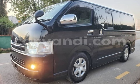 Tenga Tsaru Toyota Hiace Nhema Mota in Lusaka in Zambia Tenga Tsaru Toyota Hiace Nhema Mota in Lusaka in Zambia