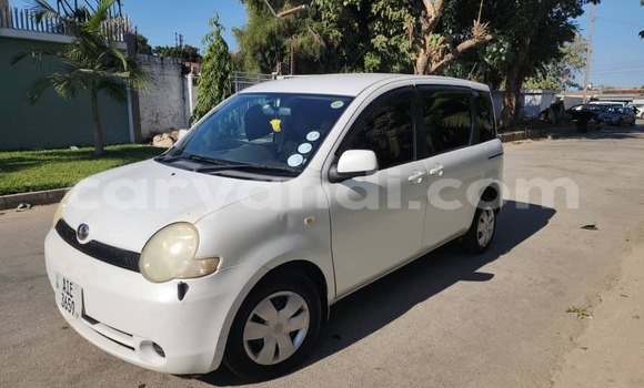 Tenga Tsaru Toyota Sienta Chena Mota in Lusaka in Zambia Tenga Tsaru Toyota Sienta Chena Mota in Lusaka in Zambia