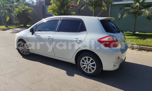 Acheter Occasion Voiture Toyota Auris Blanc à Lusaka, Zambie Acheter Occasion Voiture Toyota Auris Blanc à Lusaka, Zambie