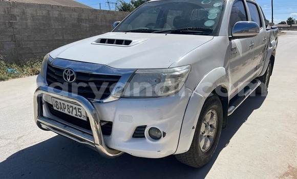 Tenga Tsaru Toyota Hilux Chena Mota in Lusaka in Zambia Tenga Tsaru Toyota Hilux Chena Mota in Lusaka in Zambia