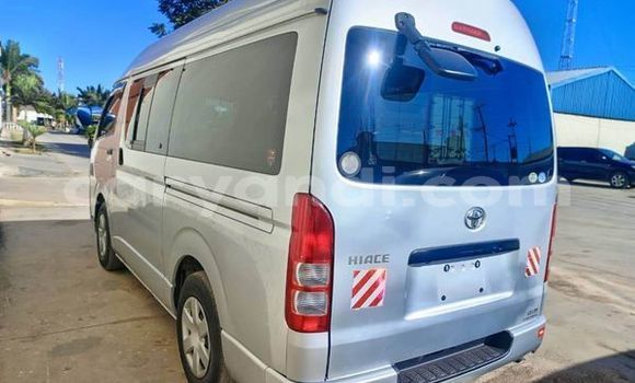 Acheter Occasion Voiture Toyota Harrier Marron à Lusaka, Zambie Acheter Occasion Voiture Toyota Harrier Marron à Lusaka, Zambie