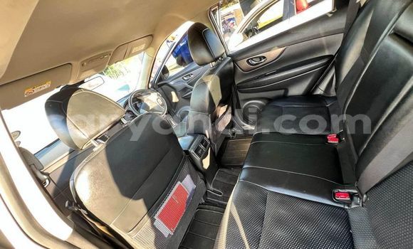 Buy Used Nissan X–Trail Silver Car in Lusaka in Zambia Buy Used Nissan X–Trail Silver Car in Lusaka in Zambia