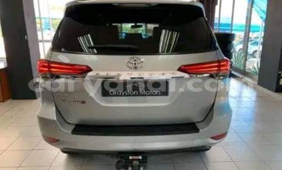 Tenga Tsaru Toyota Fortuner Zvimwe Mota in Lusaka in Zambia Tenga Tsaru Toyota Fortuner Zvimwe Mota in Lusaka in Zambia