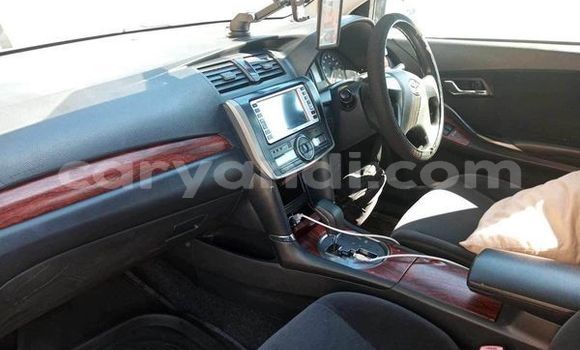 Acheter Occasion Voiture Toyota Allion Gris à Lusaka, Zambie