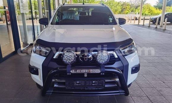 Tenga Tsaru Toyota Hilux Zvimwe Mota in Lusaka in Zambia Tenga Tsaru Toyota Hilux Zvimwe Mota in Lusaka in Zambia