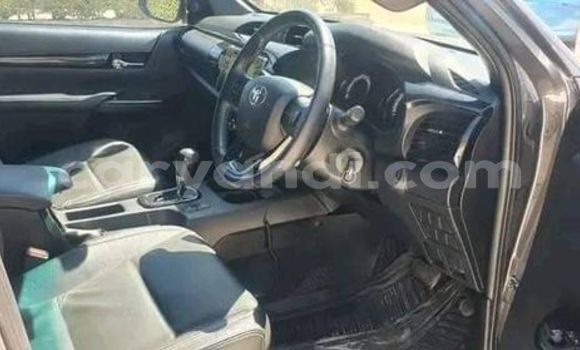Tenga Tsaru Toyota Hilux Zvimwe Mota in Lusaka in Zambia Tenga Tsaru Toyota Hilux Zvimwe Mota in Lusaka in Zambia