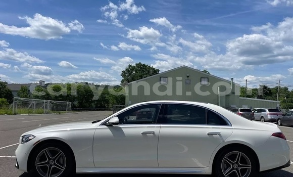 Buy Used Mercedes‒Benz S–Class White Car in Chambishi in Copperbelt Buy Used Mercedes‒Benz S–Class White Car in Chambishi in Copperbelt