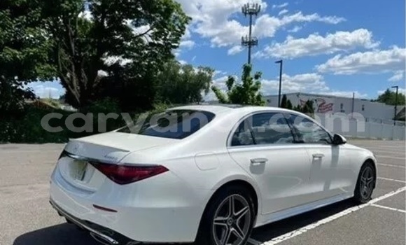 Buy Used Mercedes‒Benz S–Class White Car in Chambishi in Copperbelt Buy Used Mercedes‒Benz S–Class White Car in Chambishi in Copperbelt
