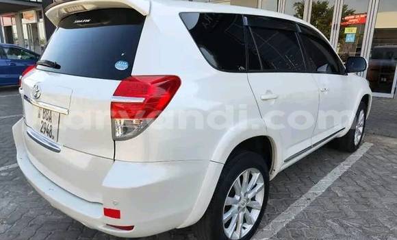 Acheter Occasion Voiture Toyota Vanguard Blanc à Chililabombwe, Copperbelt Acheter Occasion Voiture Toyota Vanguard Blanc à Chililabombwe, Copperbelt