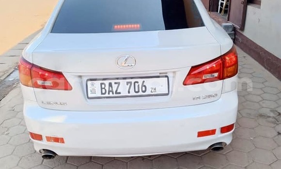 Acheter Occasion Voiture Lexus IS Blanc à Import - Dubai, Zambie Acheter Occasion Voiture Lexus IS Blanc à Import - Dubai, Zambie