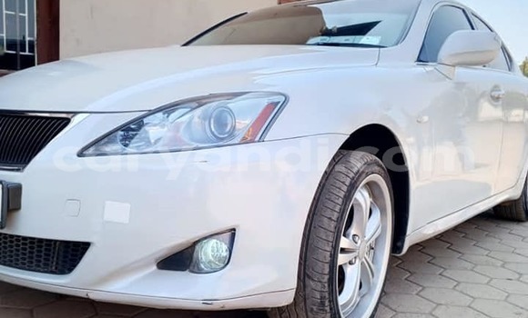 Acheter Occasion Voiture Lexus IS Blanc à Import - Dubai, Zambie Acheter Occasion Voiture Lexus IS Blanc à Import - Dubai, Zambie