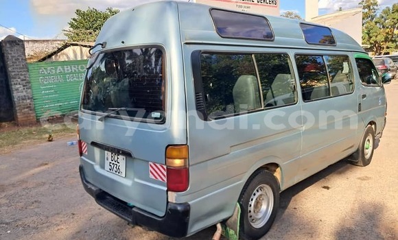 Nunua Ilio tumika Toyota Hiace Nyingine Gari ndani ya Chama nchini Kusini Nunua Ilio tumika Toyota Hiace Nyingine Gari ndani ya Chama nchini Kusini