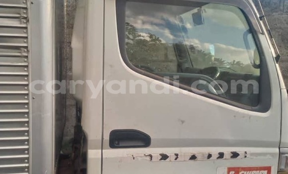 Acheter Occasion Utilitaire Mitsubishi Canter Blanc à Chinsali, Nord Acheter Occasion Utilitaire Mitsubishi Canter Blanc à Chinsali, Nord